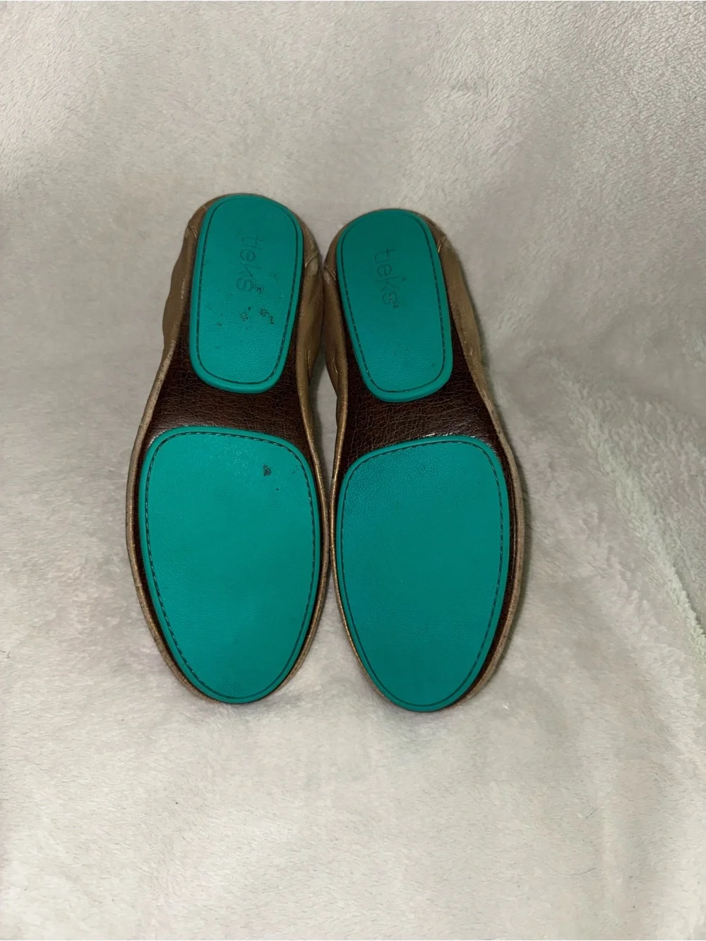Women’s Metallic Golden Ballet Flats